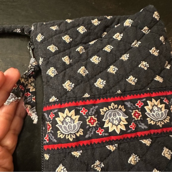 Vera Bradley Crossbody Bag - Picture 5 of 6